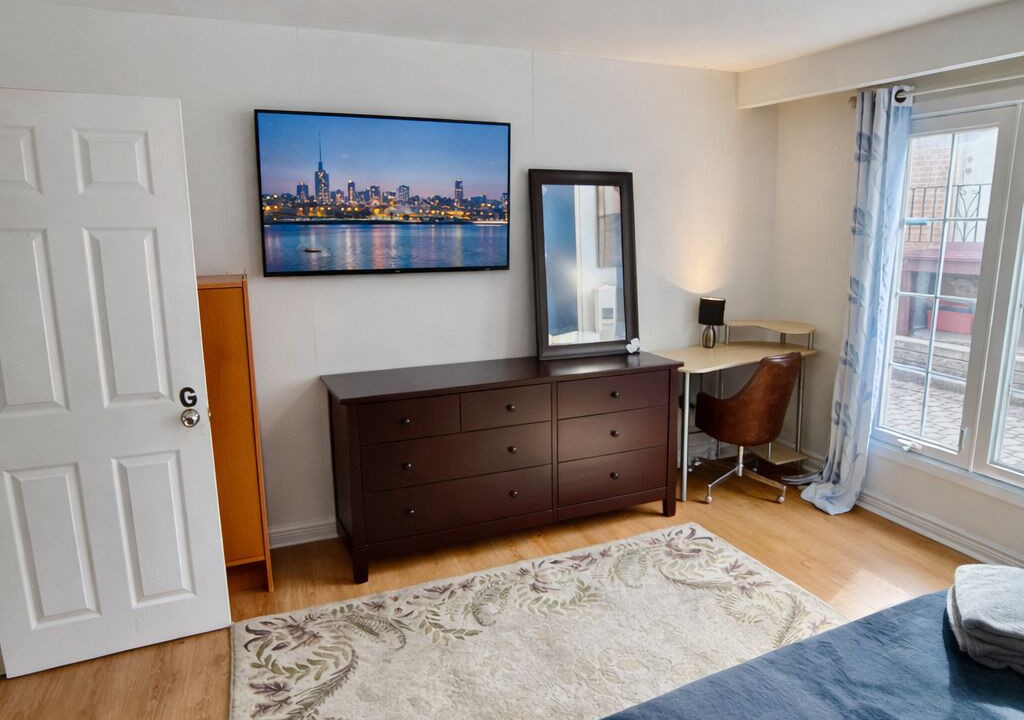 Photo of Bedroom in Newtonbrook