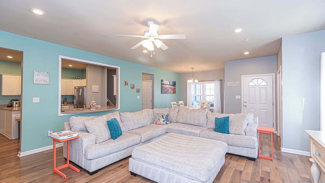Photo of Livingroom in Ocean Pines