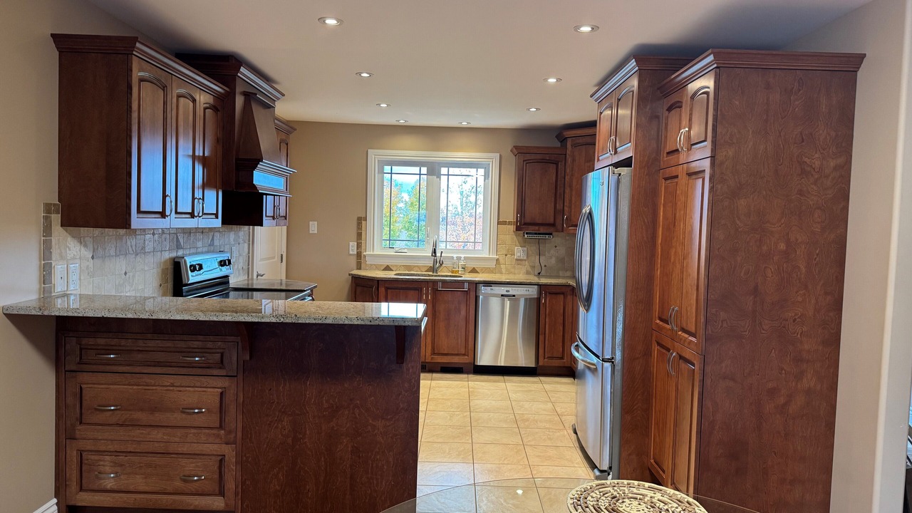 Photo of Kitchen in Munster Hamlet - Richmond