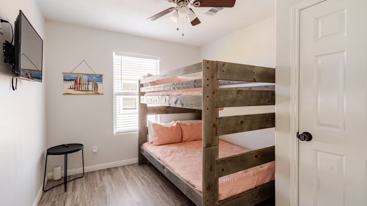 Photo of Bedroom in Gilchrist