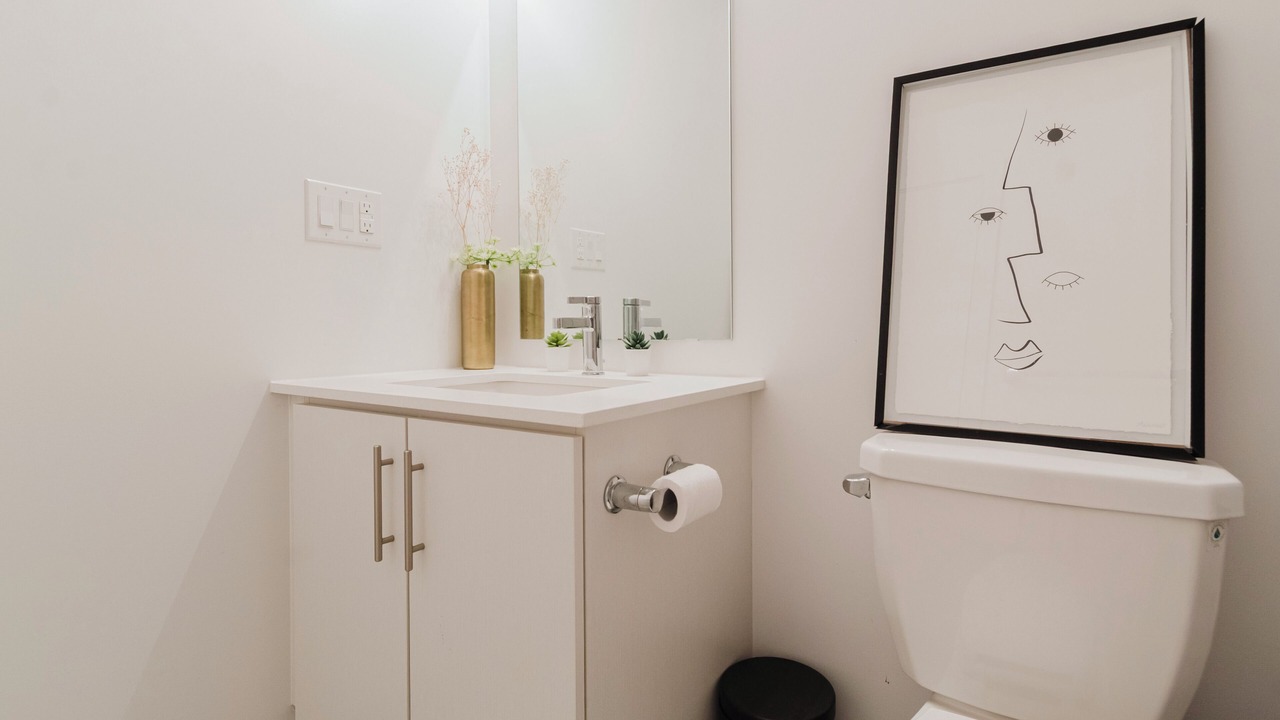 Photo of Bathroom in Erin Mills