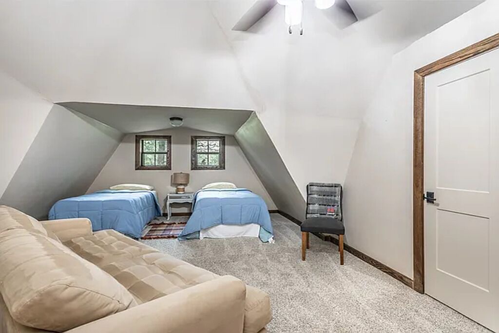Photo of Bedroom in Albany