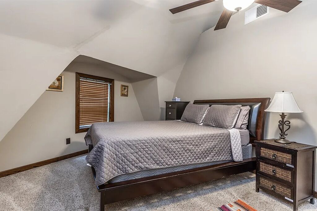 Photo of Bedroom in Albany