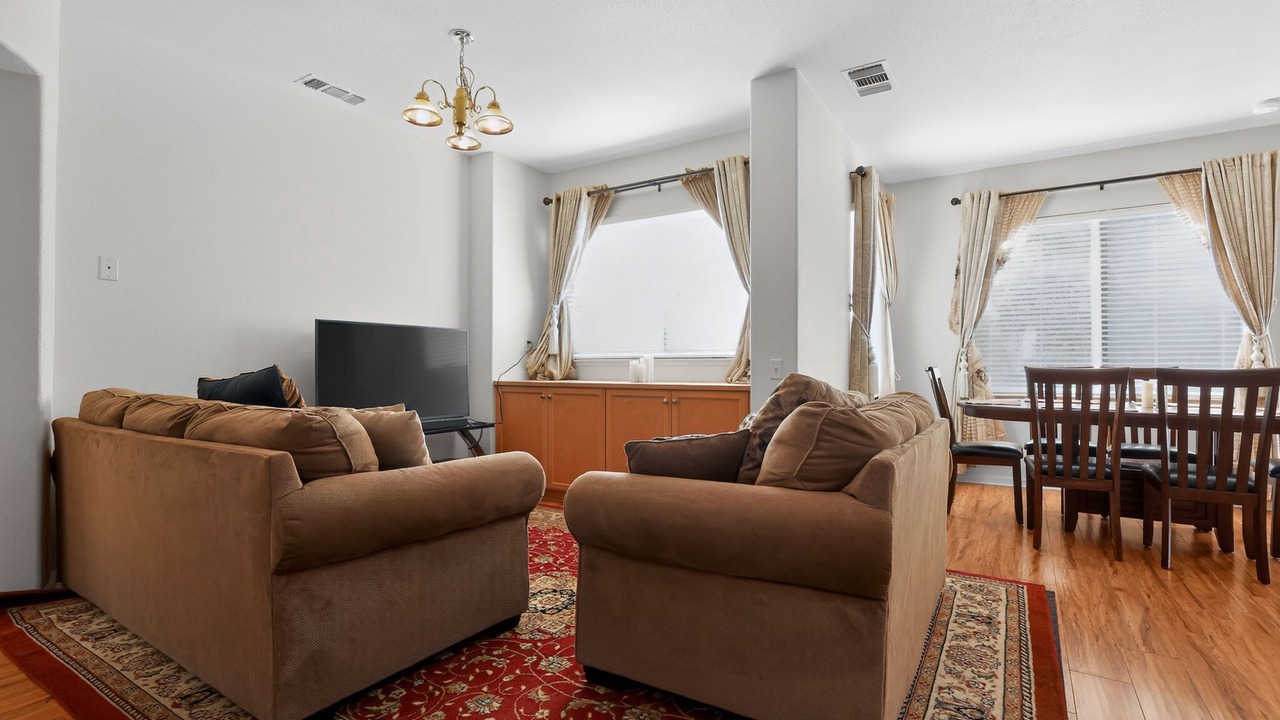 Photo of Livingroom in Turlock