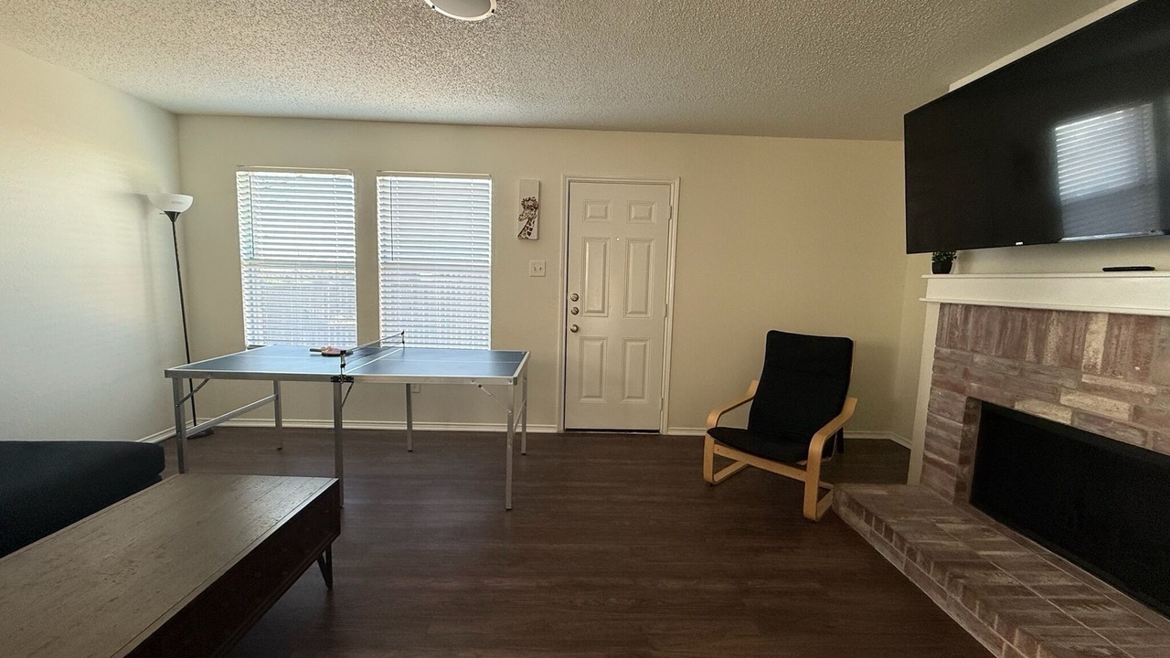 Photo of Livingroom in Mesquite