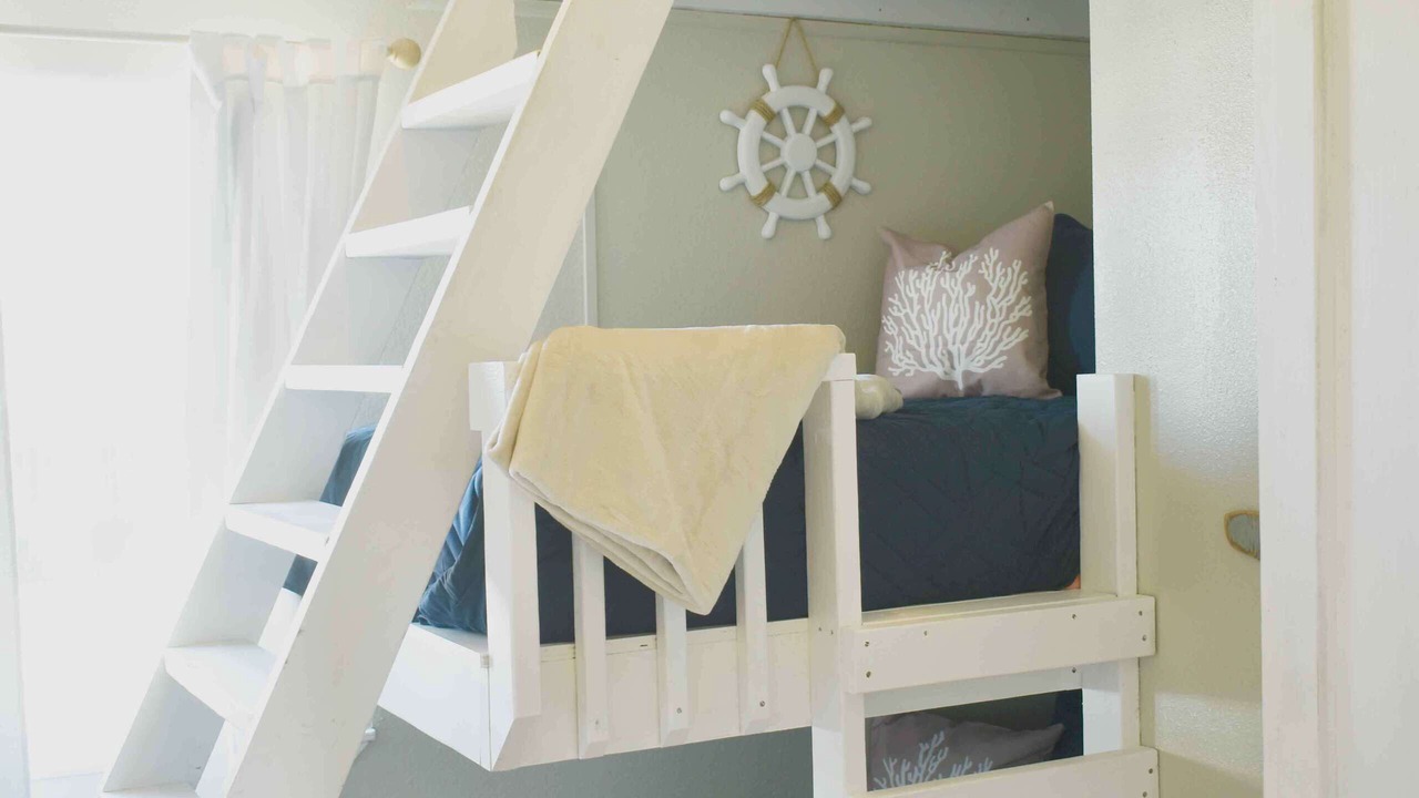 Photo of Bedroom in Surfside Beach