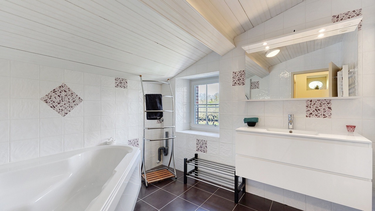 Photo of Bathroom in Sigournais