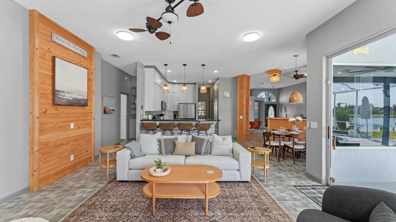 Photo of Livingroom in Ridgewood Lakes