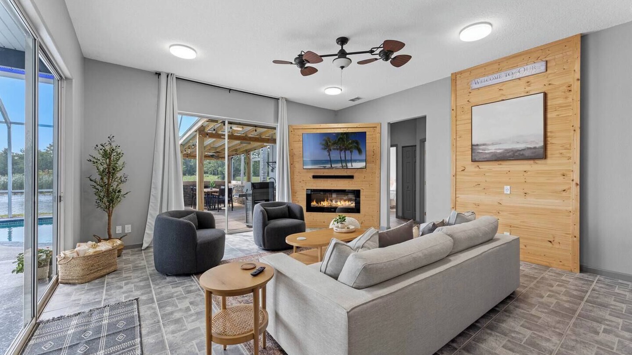 Photo of Livingroom in Ridgewood Lakes