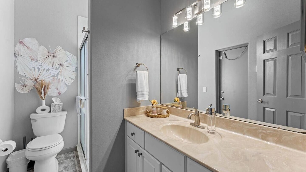 Photo of Bathroom in Ridgewood Lakes