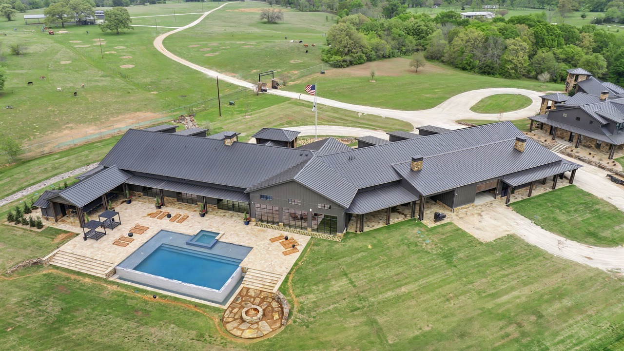 Photo of Others in Henderson County