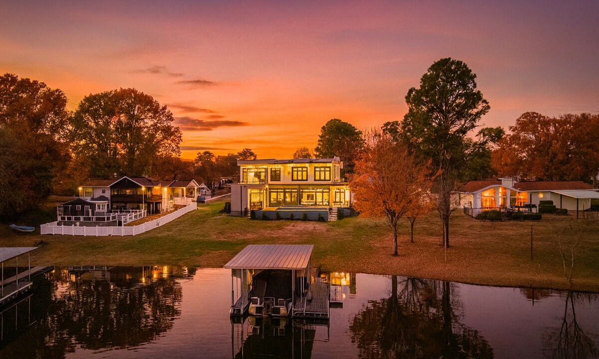 Photo of Others in Hendersonville