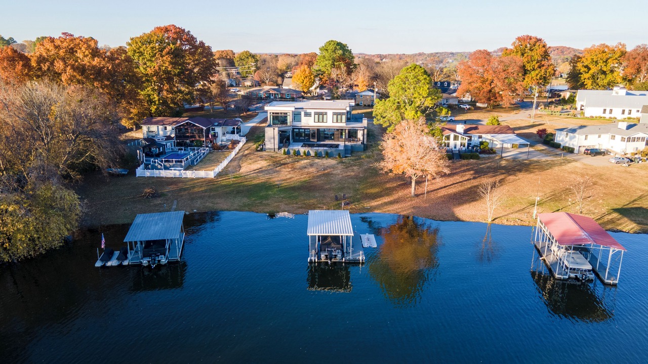 Photo of Others in Hendersonville