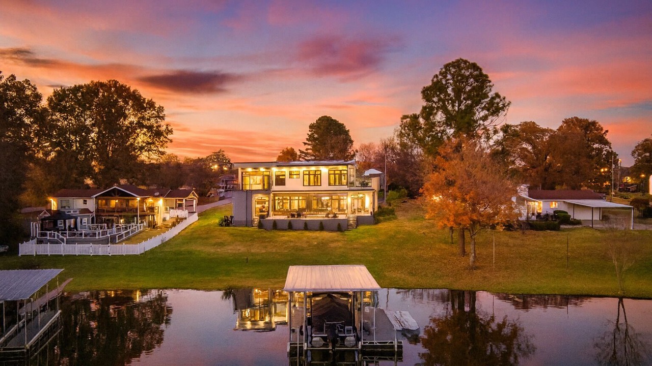 Photo of Others in Hendersonville