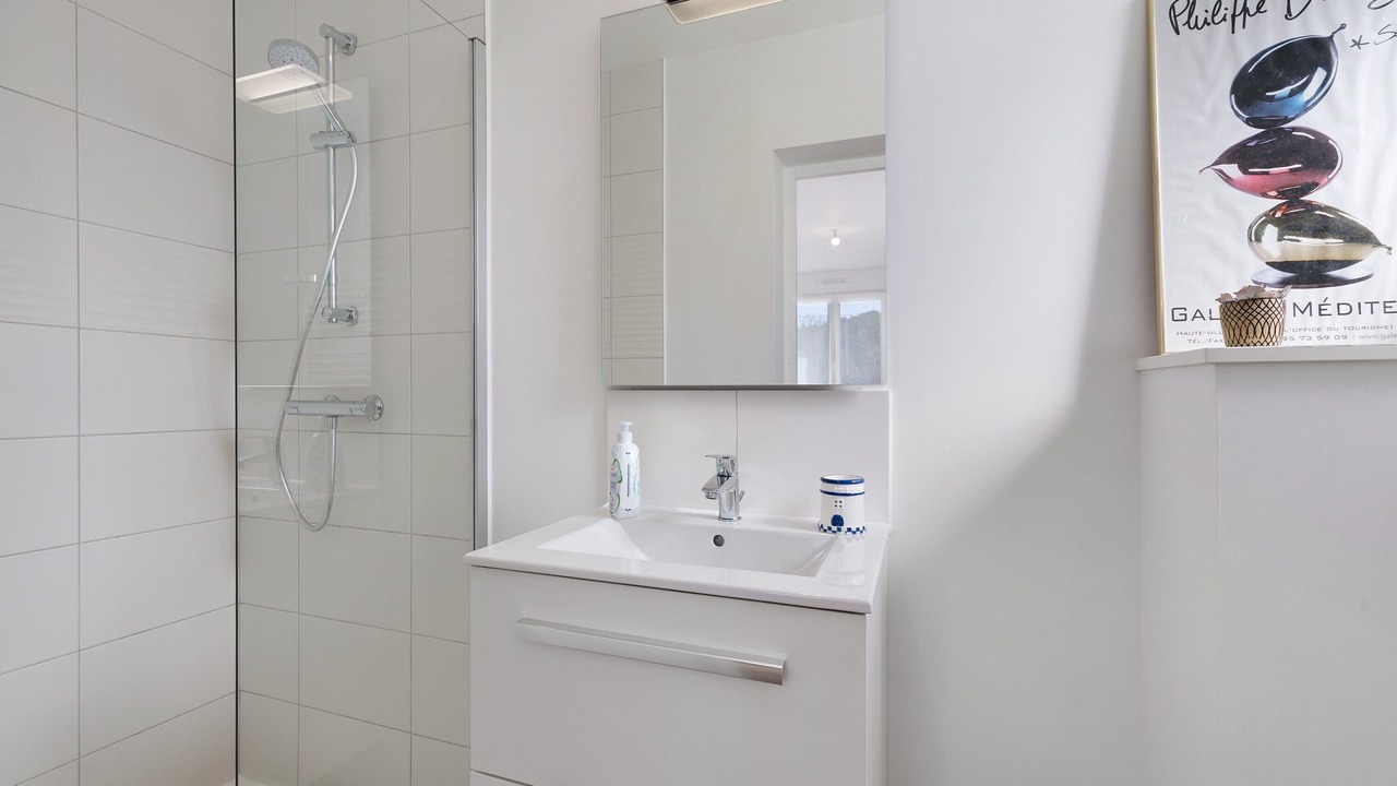 Photo of Bathroom in Olonne-sur-Mer