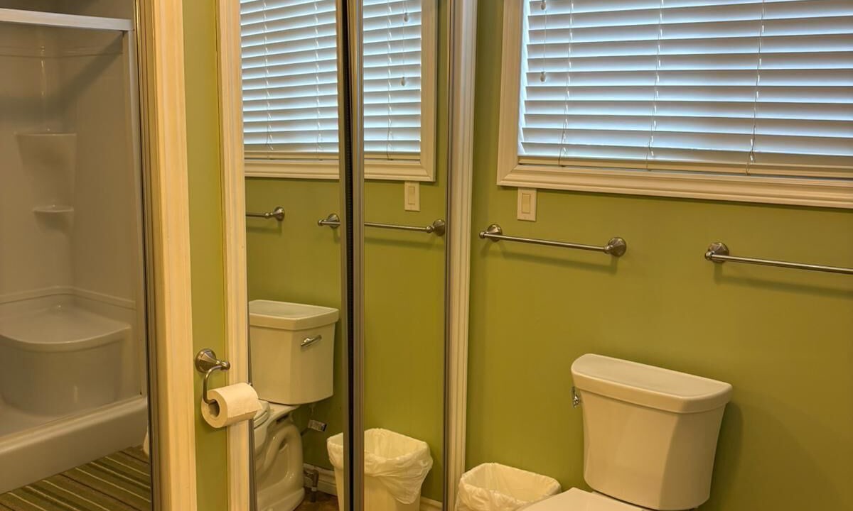 Photo of Bathroom in Sauble Beach