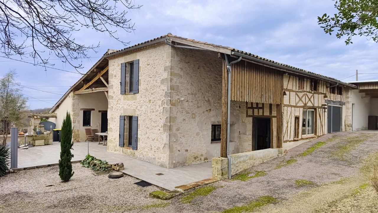 Photo of Outdoor in Grateloup-Saint-Gayrand