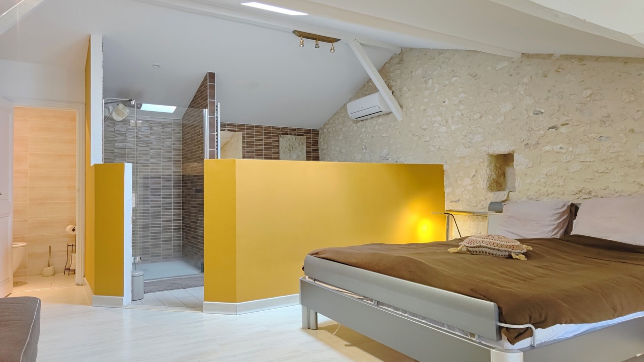Photo of Bedroom in Grateloup-Saint-Gayrand