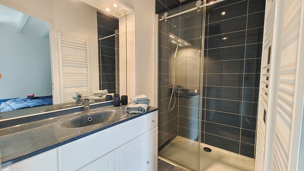 Photo of Bathroom in Grateloup-Saint-Gayrand