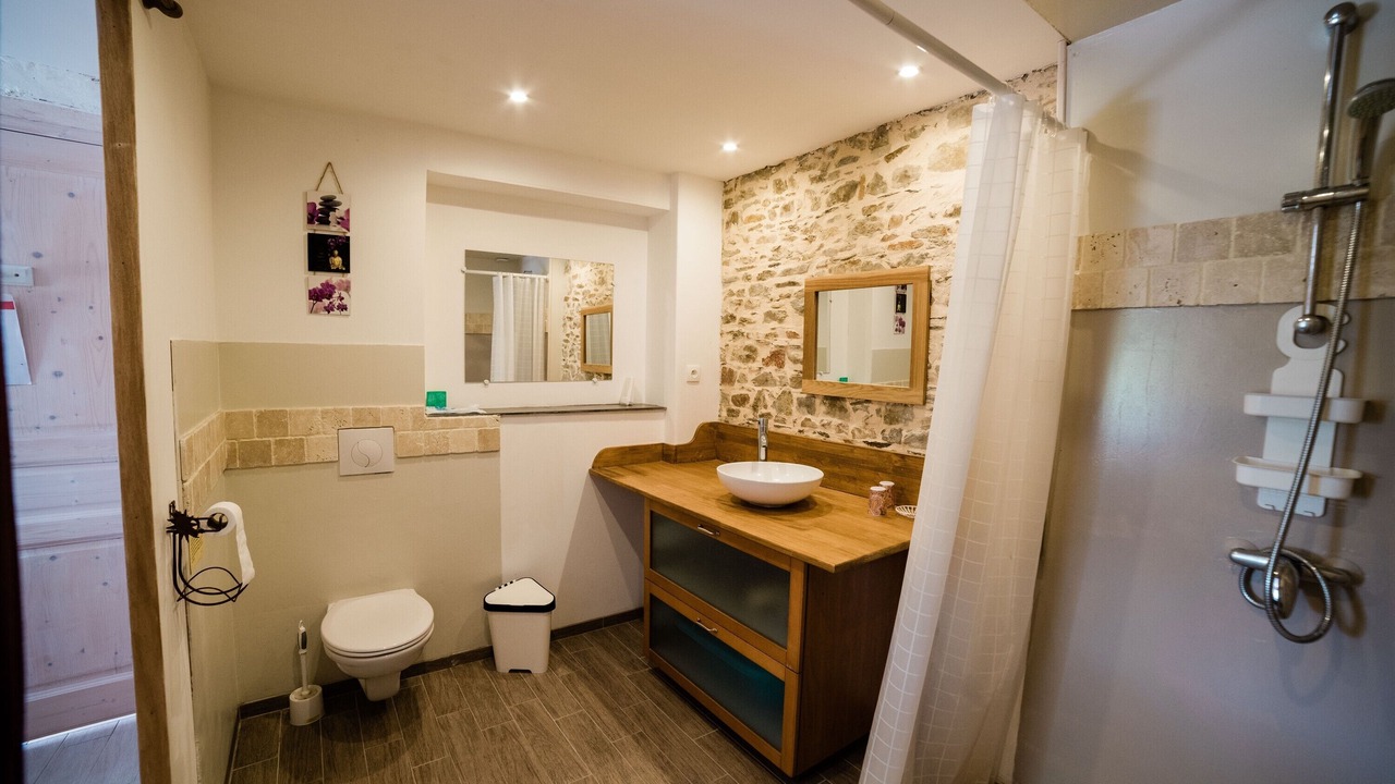 Photo of Bathroom in Sion-les-Mines