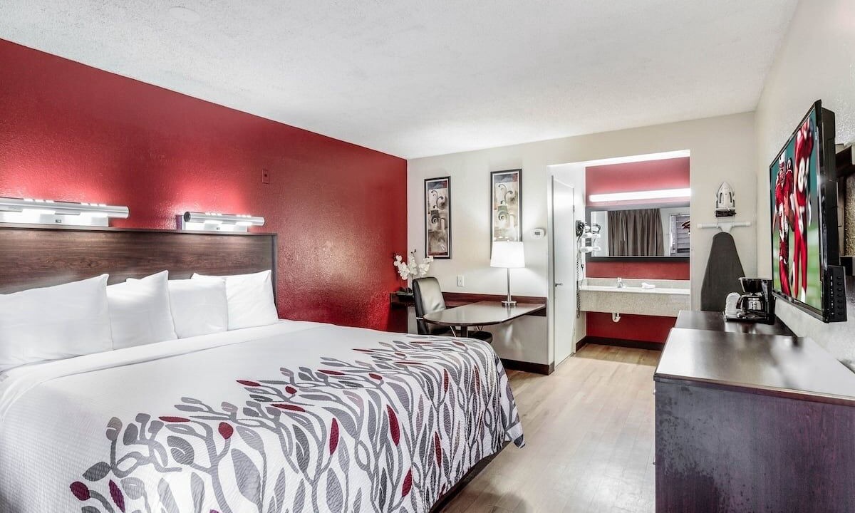 Photo of Others in Allison