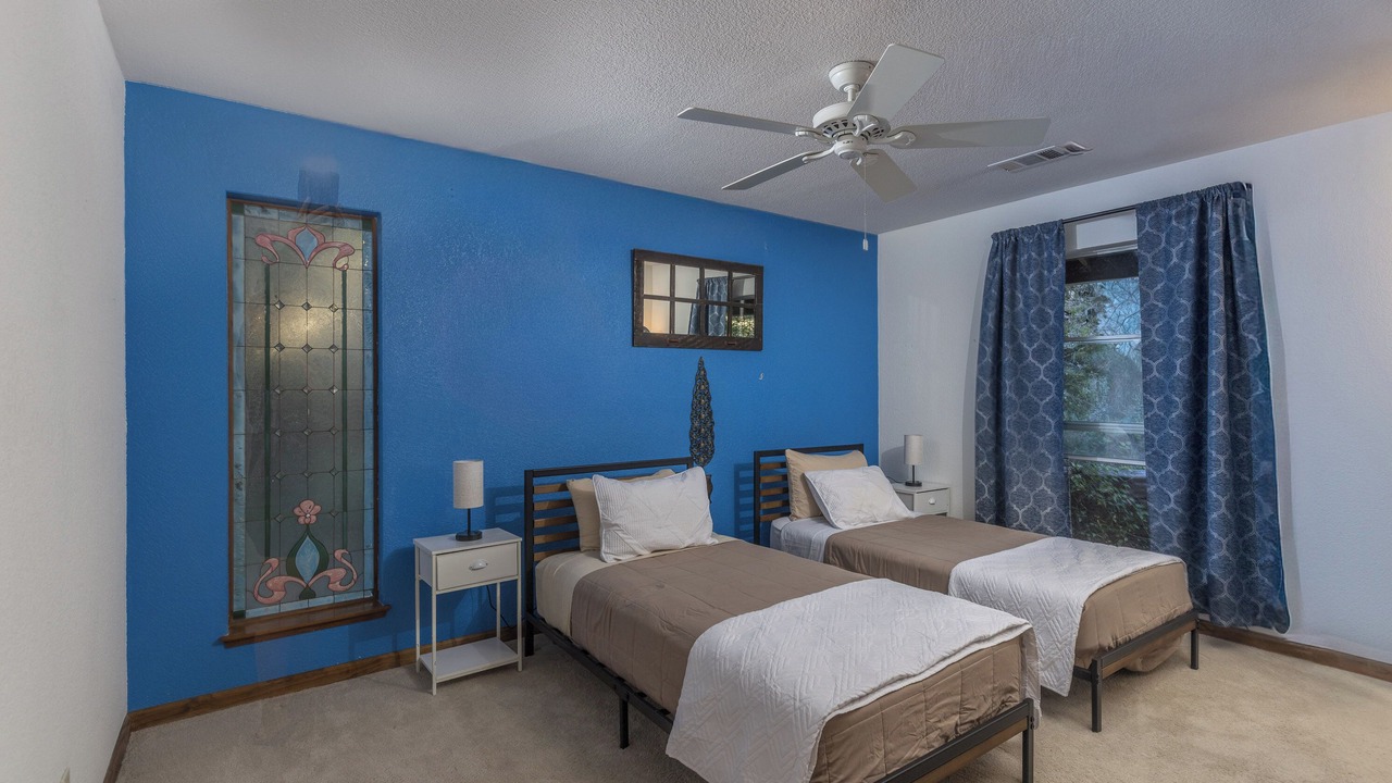 Photo of Bedroom in Oakhurst