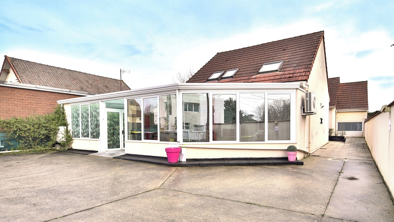 Photo of Outdoor in Gargenville