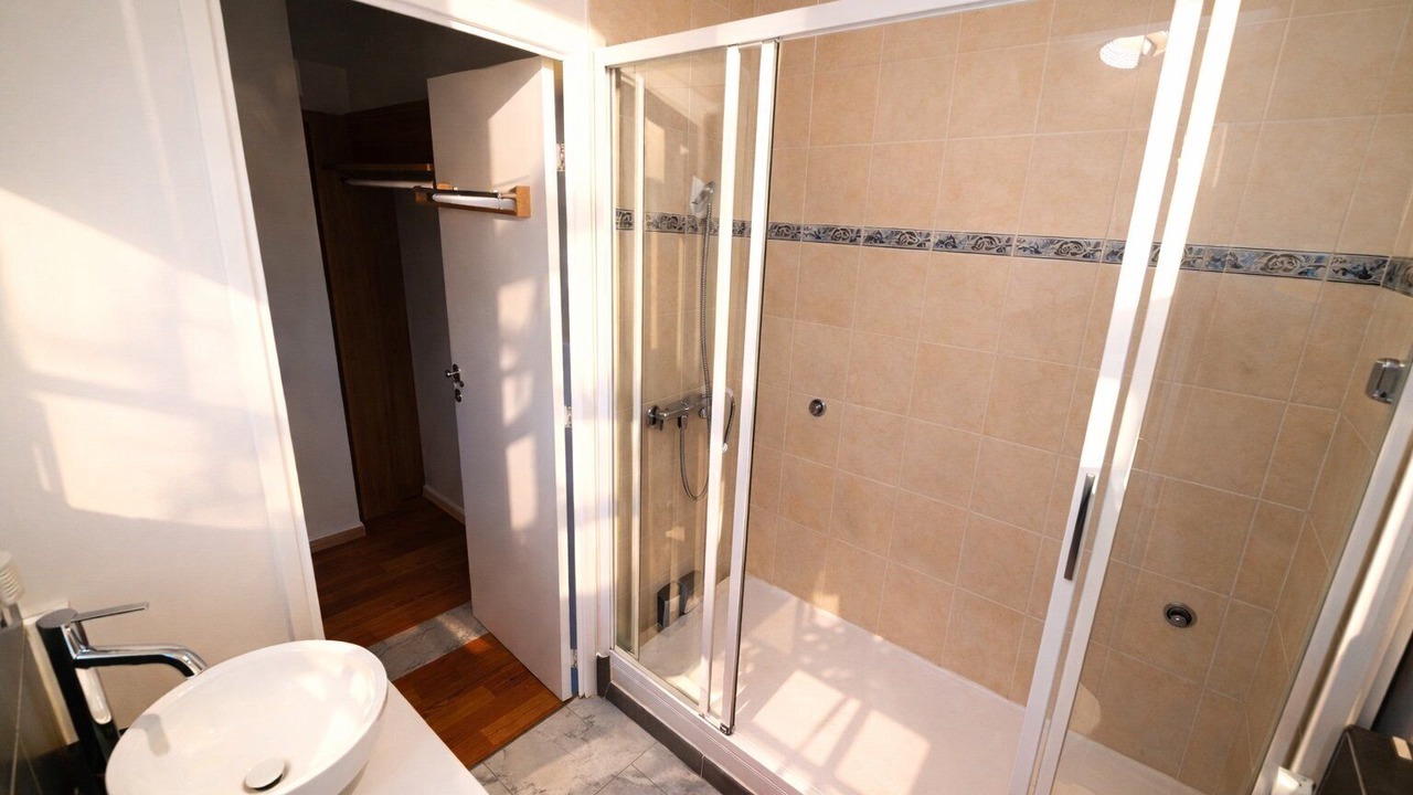 Photo of Bathroom in Amboise