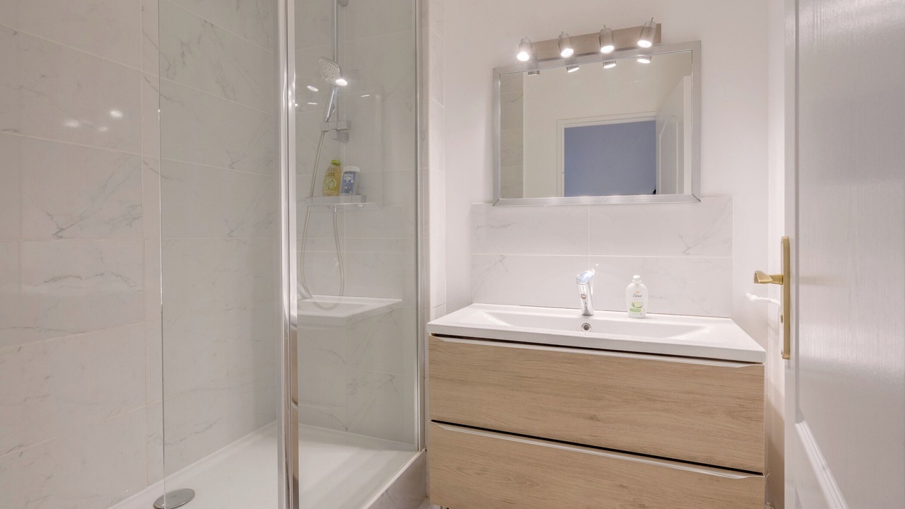 Photo of Bathroom in Le Mans