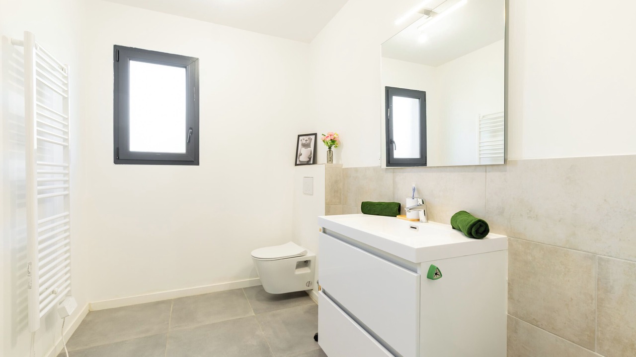 Photo of Bathroom in Cazes-Mondenard