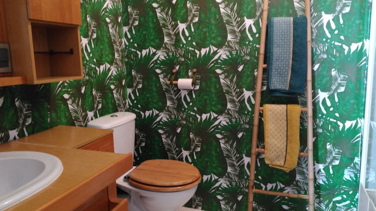 Photo of Bathroom in Saint-Vincent-Lespinasse