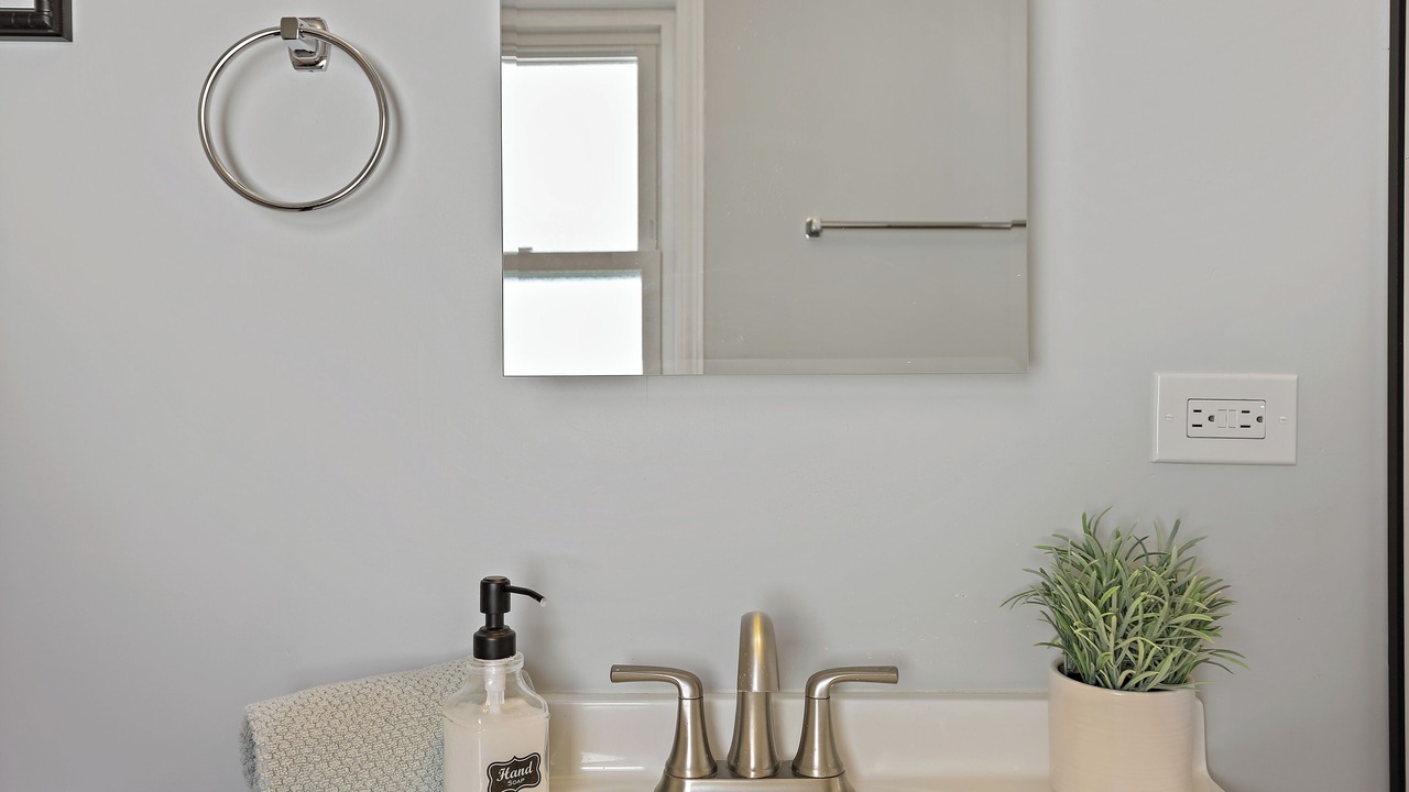 Photo of Bathroom in Highland Park