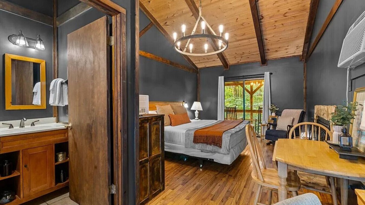 Photo of Bedroom in Sautee Nacoochee