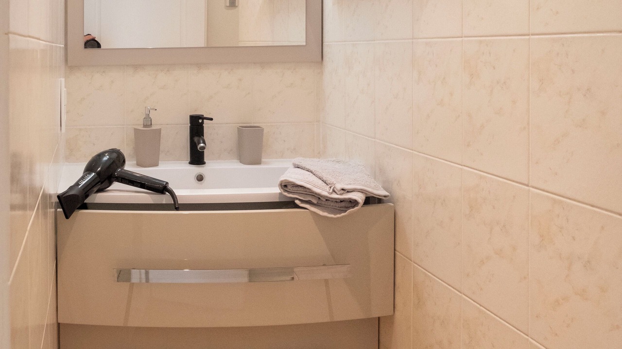 Photo of Bathroom in Saint-Macaire-en-Mauges