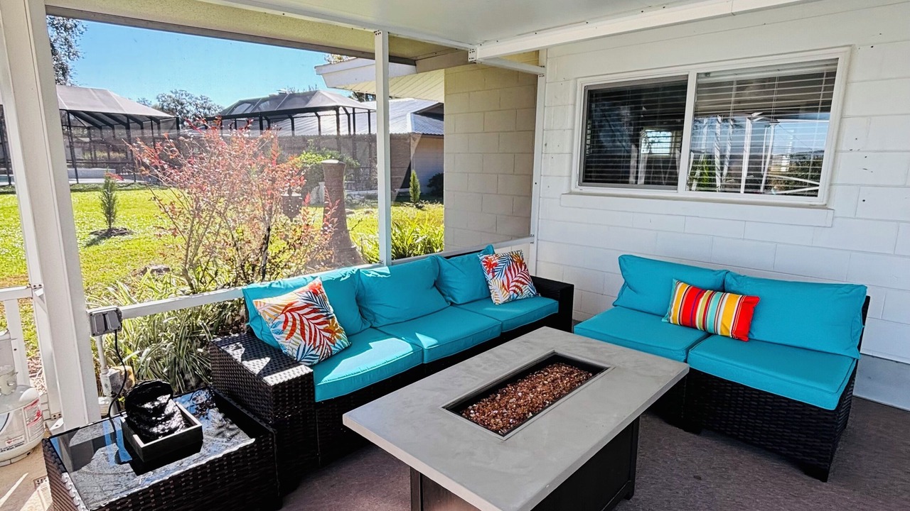 Photo of Livingroom in Winter Haven