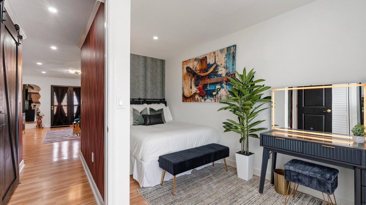 Photo of Bedroom in Rutledge Hill