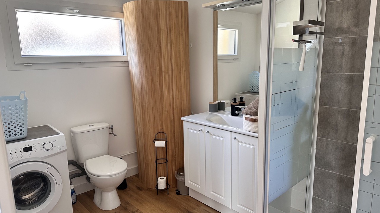 Photo of Bathroom in Saint-Michel-l'Observatoire