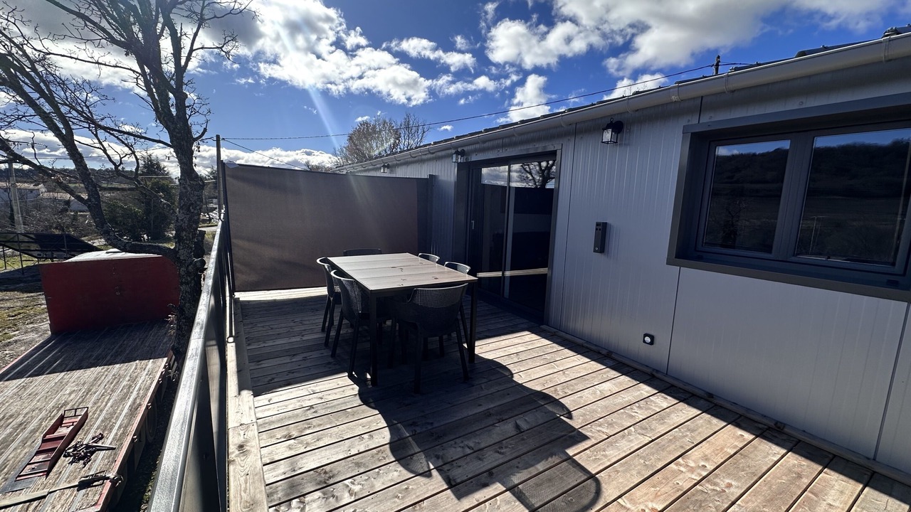 Photo of Outdoor in Saint-Michel-l'Observatoire