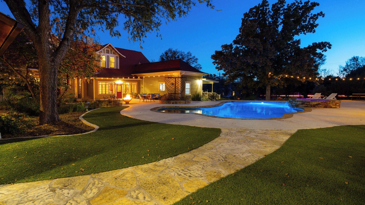 Photo of Outdoor in Comfort