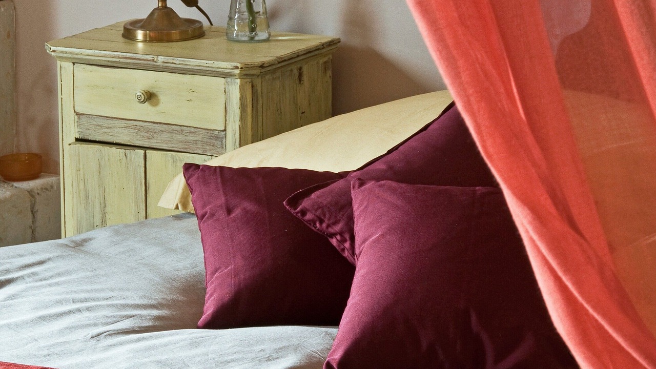 Photo of Bedroom in La Chapelle-sur-Loire