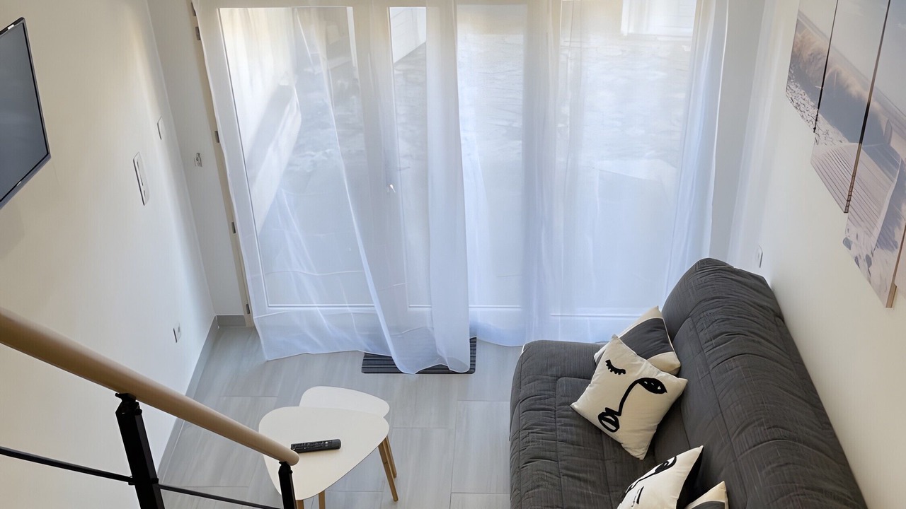 Photo of Livingroom in Fabrezan