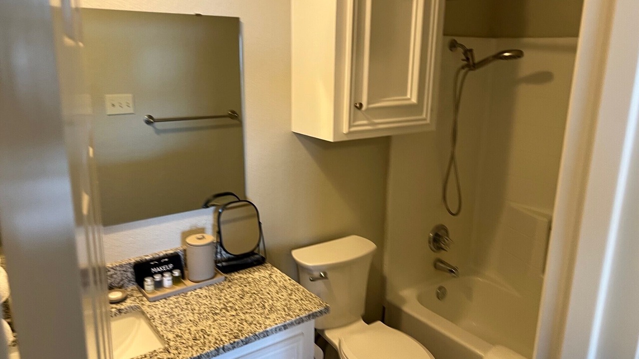Photo of Bathroom in Lakeside