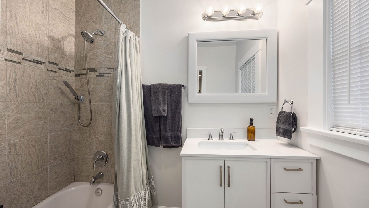 Photo of Bathroom in Logan Heights