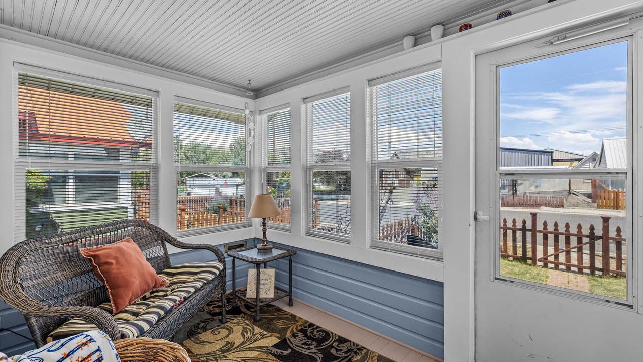Photo of Livingroom in John Day