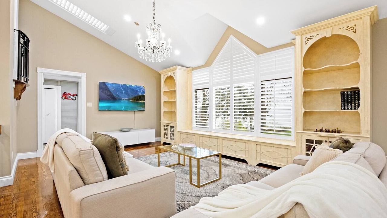 Photo of Livingroom in Burlington