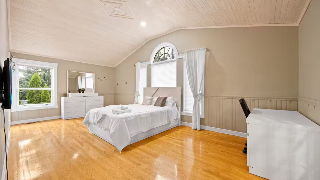 Photo of Bedroom in Burlington
