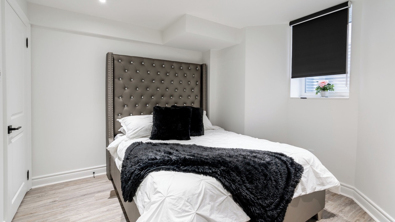 Photo of Bedroom in Ajax