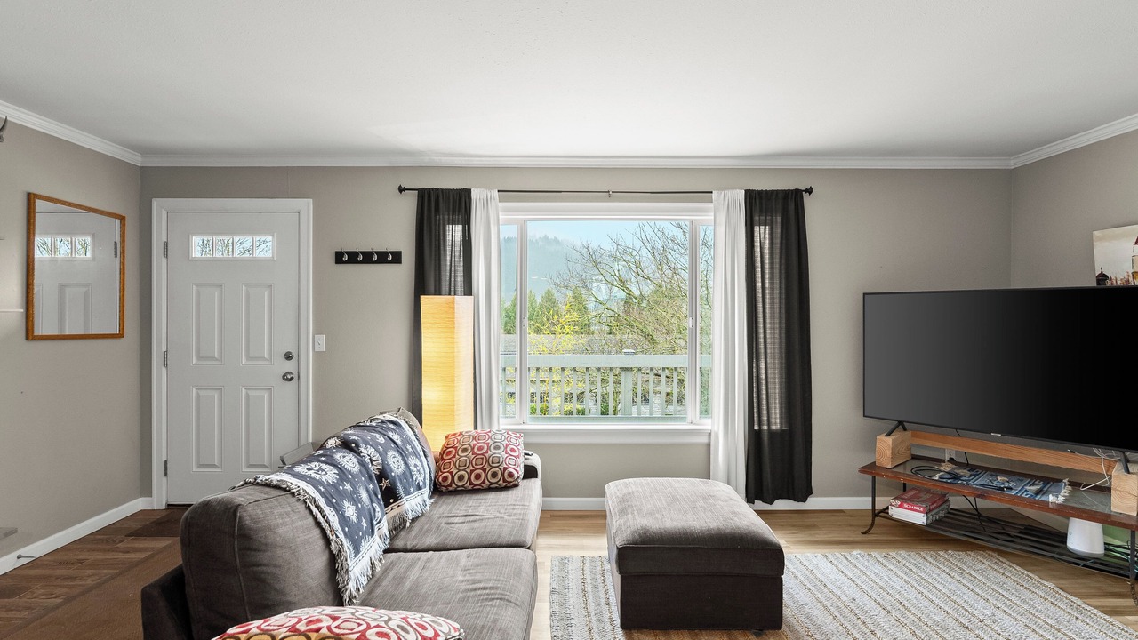 Photo of Livingroom in Portland