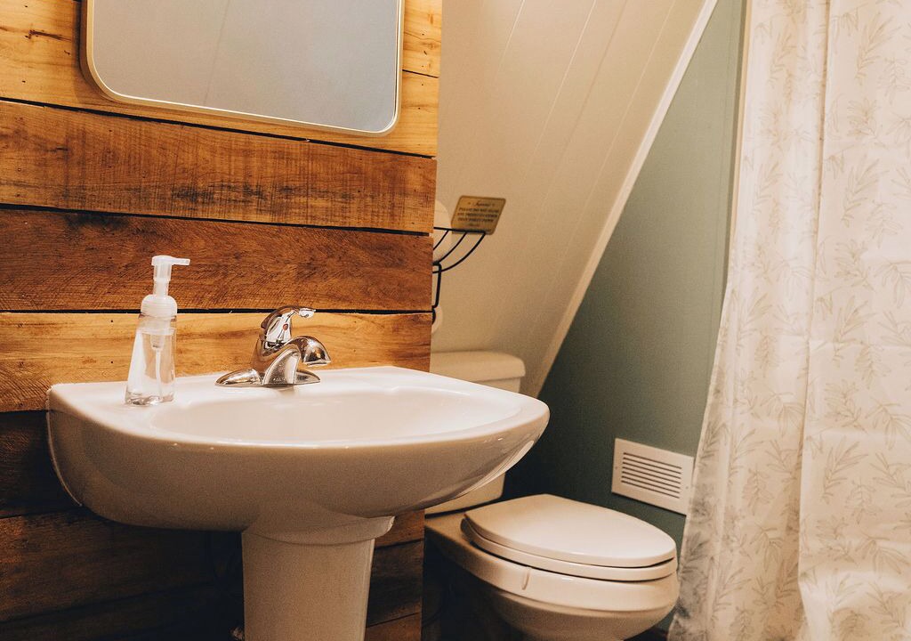 Photo of Bathroom in Perrysville