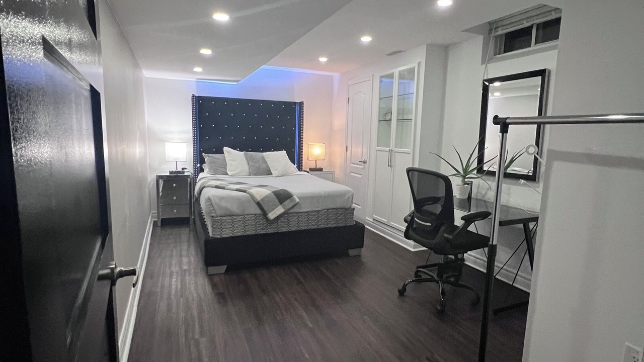 Photo of Bedroom in Ajax
